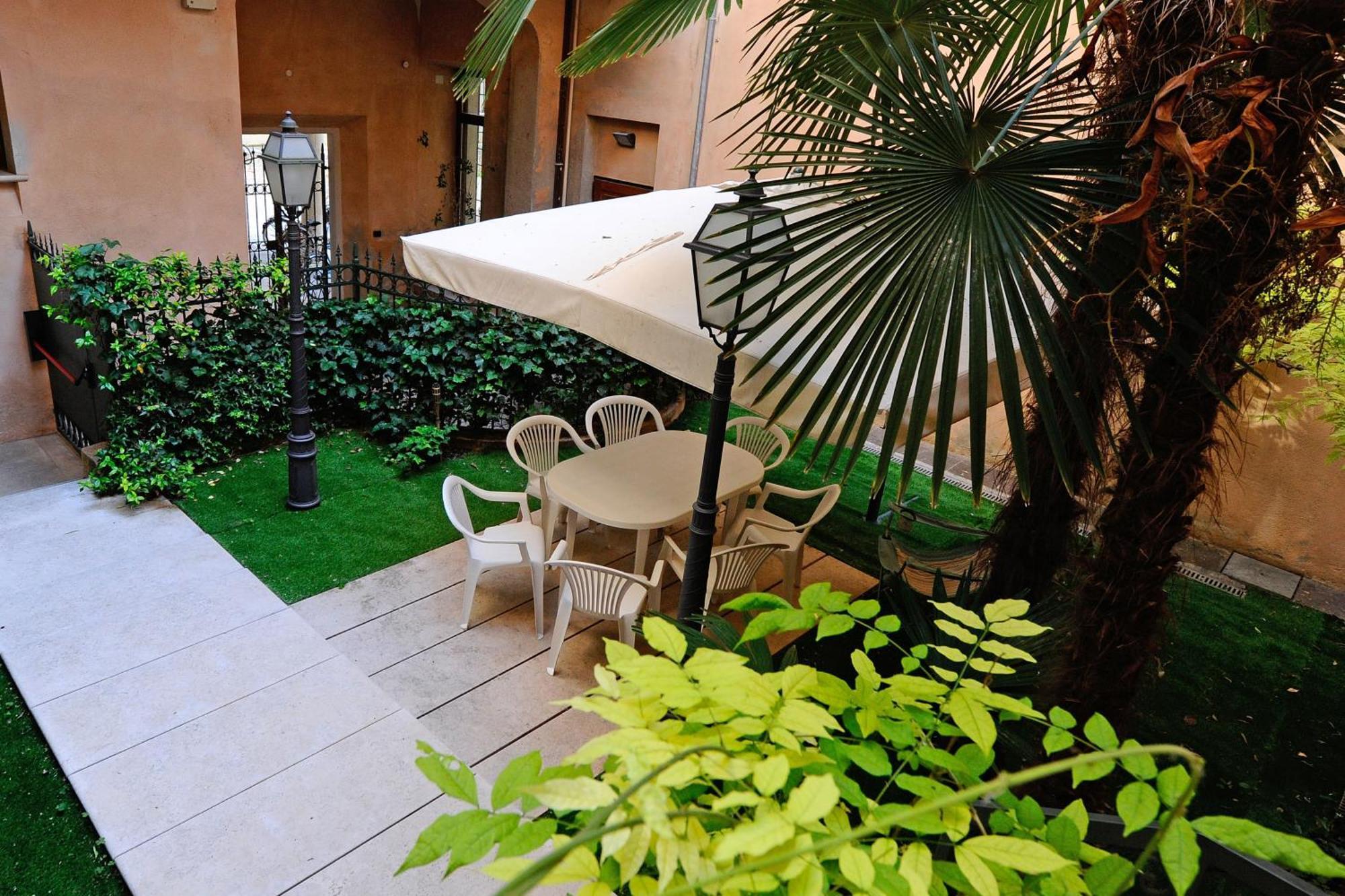 Casa Museo Palazzo Valenti Gonzaga Otel Mantua Dış mekan fotoğraf