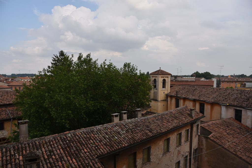 Casa Museo Palazzo Valenti Gonzaga Otel Mantua Dış mekan fotoğraf