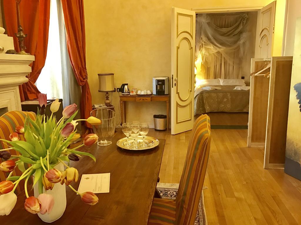 Casa Museo Palazzo Valenti Gonzaga Otel Mantua Dış mekan fotoğraf