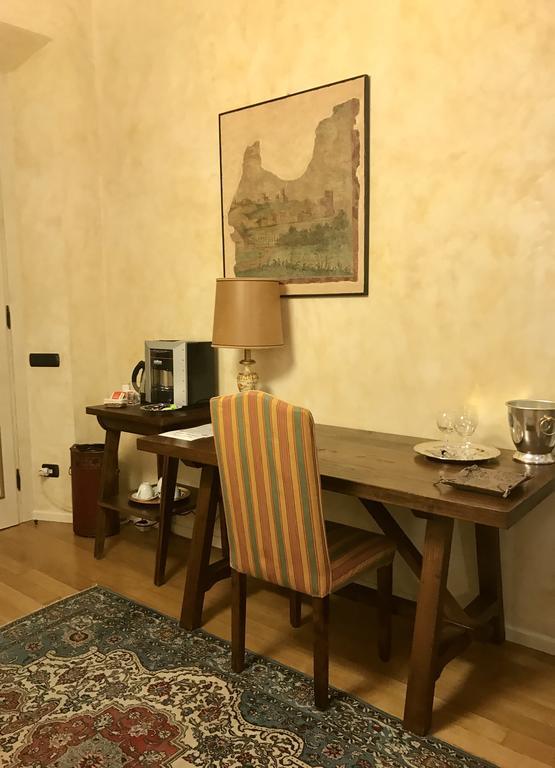 Casa Museo Palazzo Valenti Gonzaga Otel Mantua Dış mekan fotoğraf