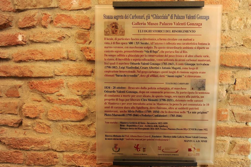 Casa Museo Palazzo Valenti Gonzaga Otel Mantua Dış mekan fotoğraf